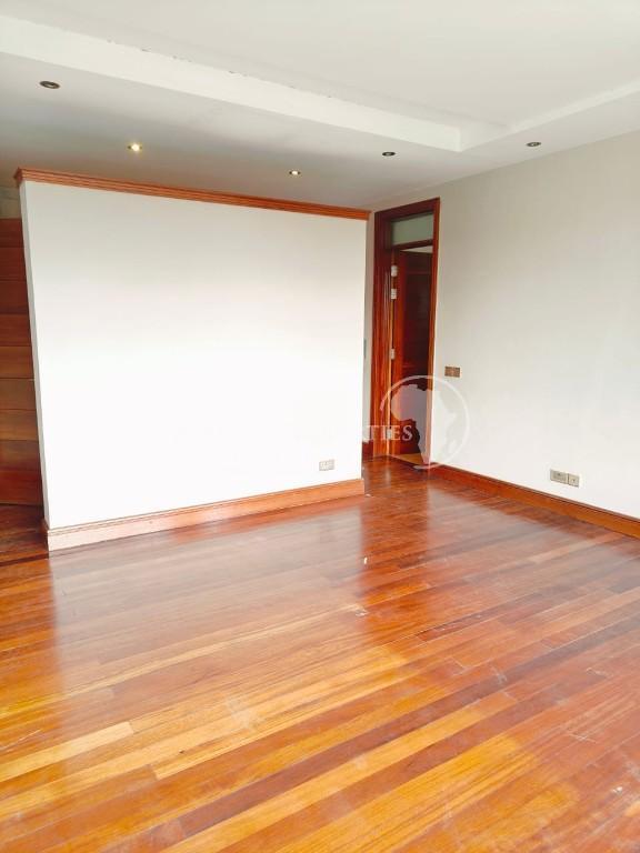 4 Bedroom Alll Ensuite Home + 2 Room DSQ For Rent in Runda in Kenya - Image 16