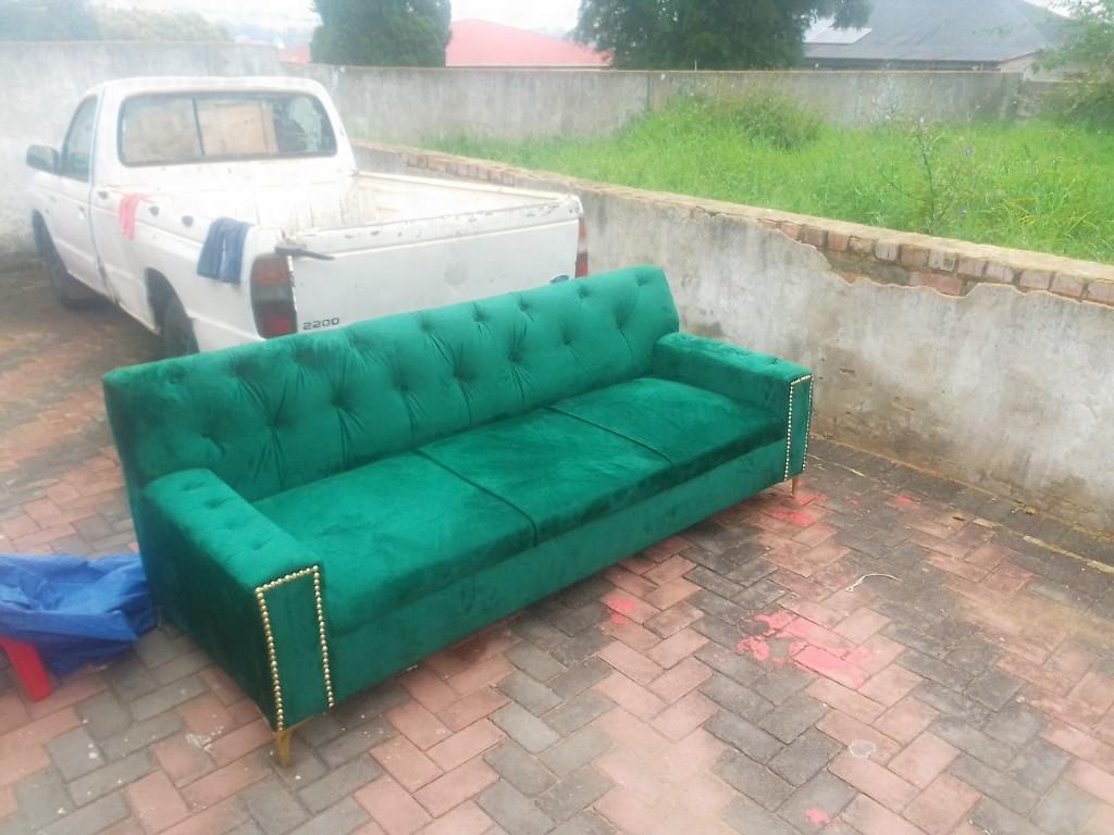Sofas Repairs and Sells in Kempton Park - Image 9