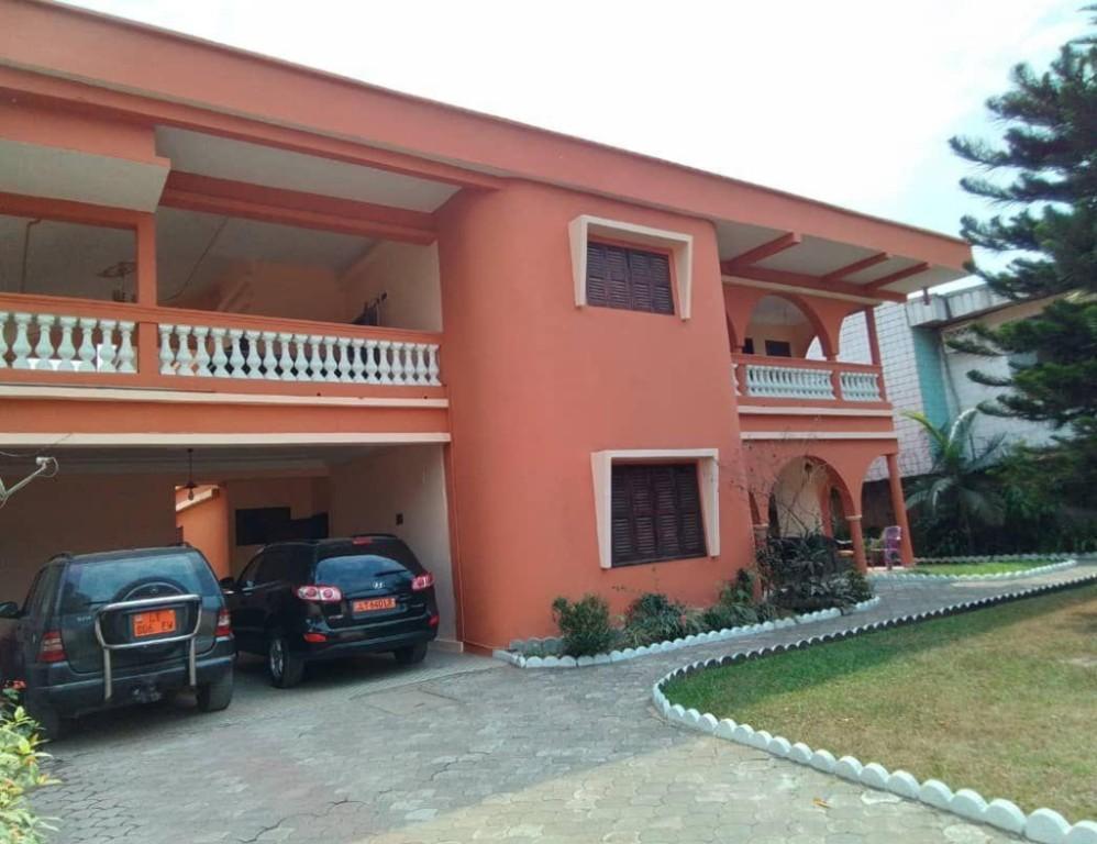Triplex en vente a bonamoussadi denver au Cameroun - Photo 9