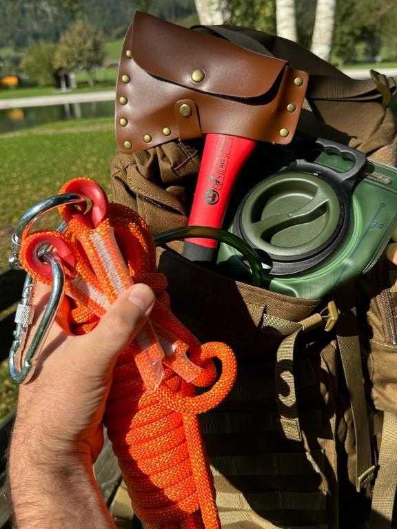 Premium Notfallrucksack mit Inhalt, Fluchtrucksack, Notgepäck in Trofaiach - Bild 5