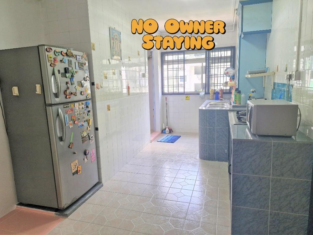 Woodlands Block 803 Master Room for Rent in Jurong West - Image 6