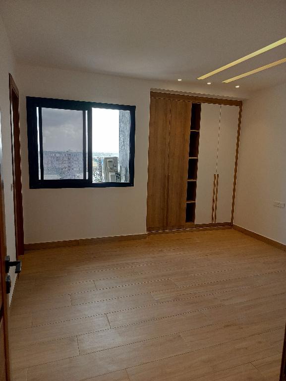 LOCATION PENTHOUSE 5 PIECES RIVIERA 4 MBADON en Côte d’Ivoire - Photo 8