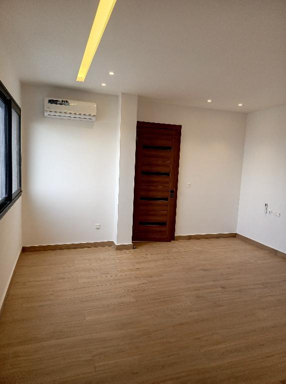 LOCATION PENTHOUSE 5 PIECES RIVIERA 4 MBADON en Côte d’Ivoire - Photo 11