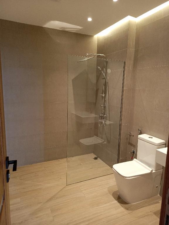 LOCATION APPARTEMENT 4 PIECES RIVIERA M'BADON en Côte d’Ivoire - Photo 10