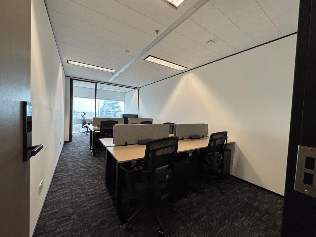 Small Fitted Office For Rent, 3,500/ mth Beach Road in Geylang - Image 3