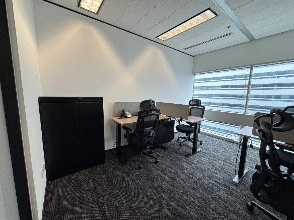 Small Fitted Office For Rent, 3,500/ mth Beach Road in Geylang - Image 9