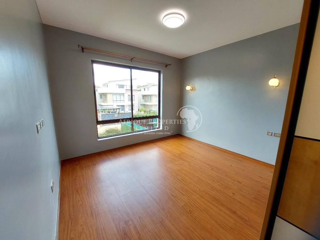 4 Bedroom For Rent in Runda Gardens in Nairobi - Image 11