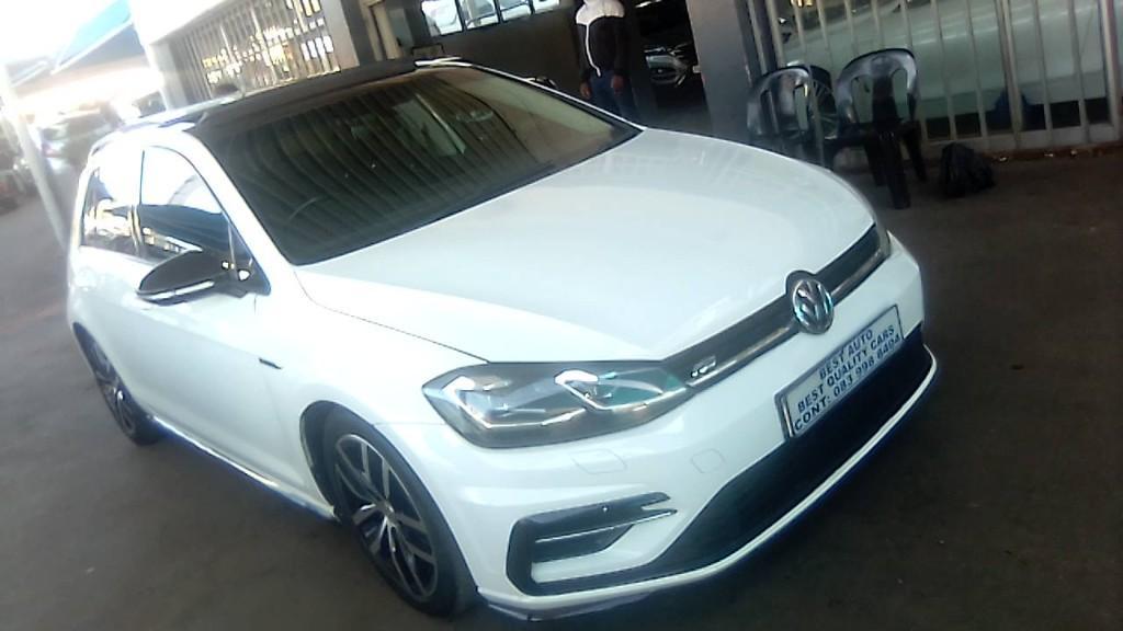 Pre-owned 2019 VW Golf 7 2.0 Engine Capacity R-Line with Automat in Bedfordview - Image 14