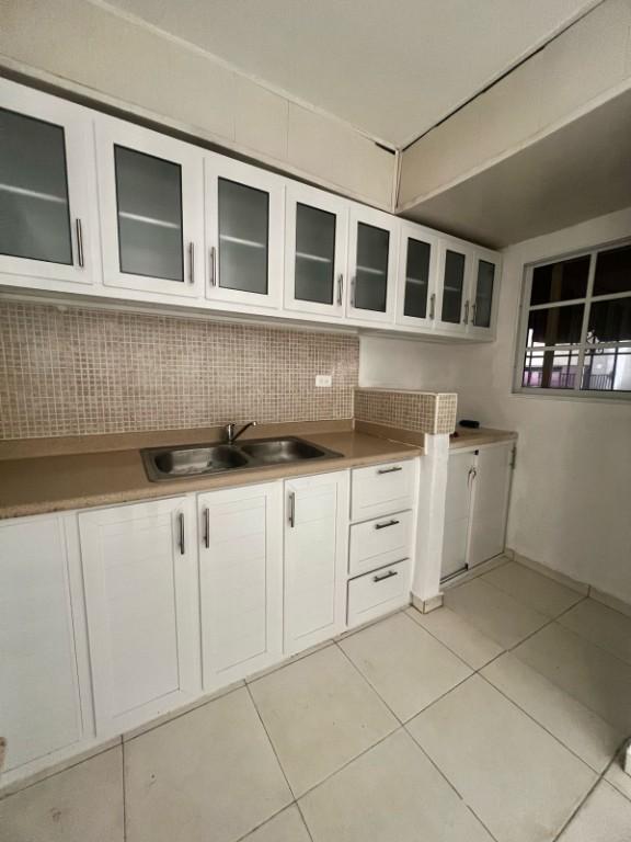 ALQUILO APARTAMENTO EN CARMEN RENATA 3 en la República Dominicana - Imagen 3