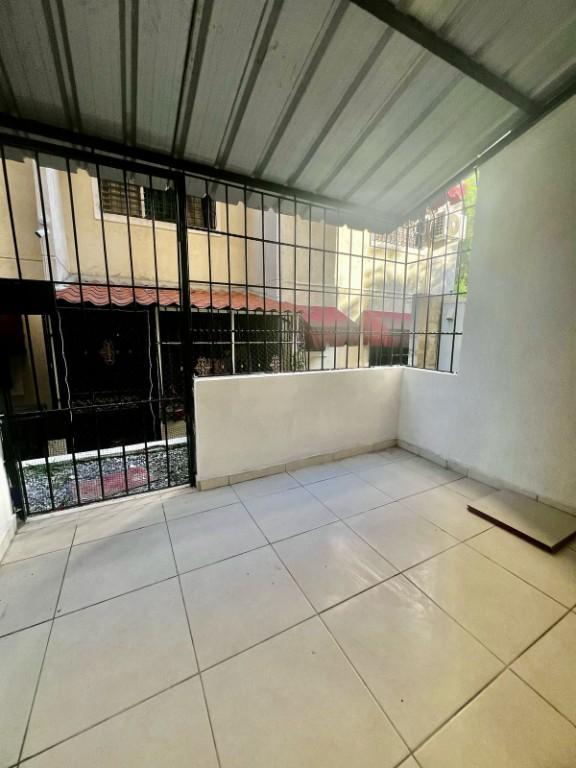 ALQUILO APARTAMENTO EN CARMEN RENATA 3 en la República Dominicana - Imagen 8