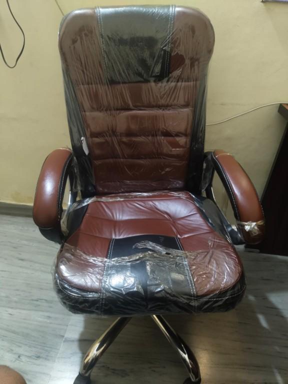 New Boss Chair (Sale) in Noida - Image 2
