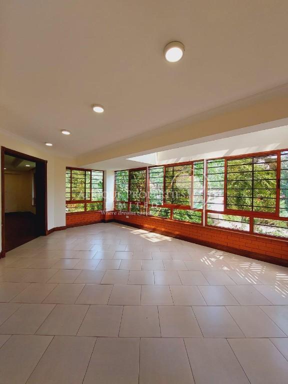 5 Bedroom All Ensuite Villa For Rent in Spring Valley, Nairobi ( in Nairobi - Image 4