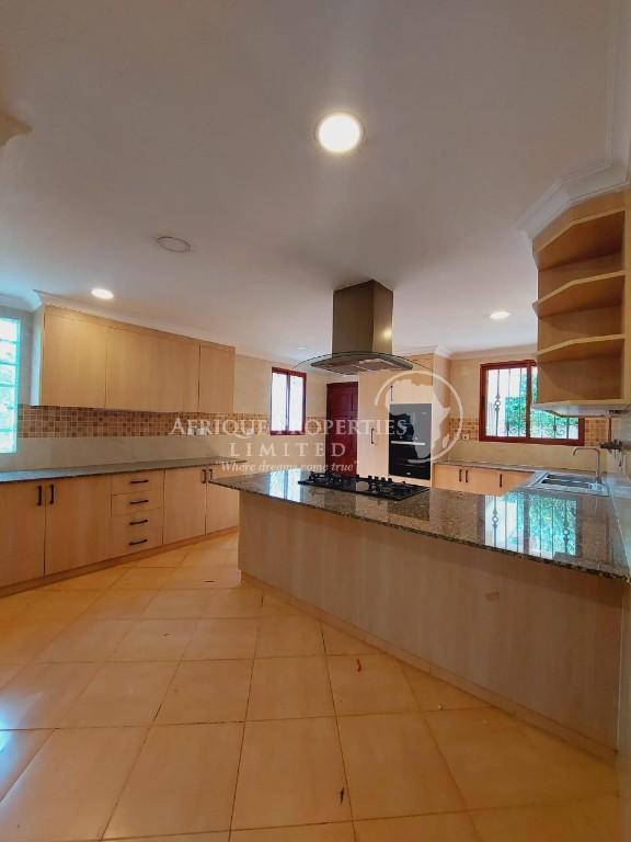 5 Bedroom All Ensuite Villa For Rent in Spring Valley, Nairobi ( in Nairobi - Image 3