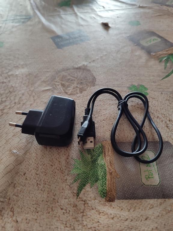CARGADOR MICRO USB 5 € en Alcobendas - Imagen 9
