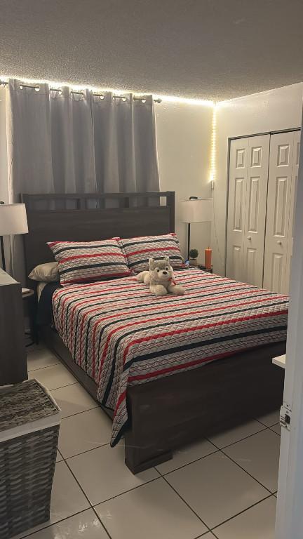 APARTAMENTO 2 CON 2 HIALEAH en los Estados Unidos - Imagen 2