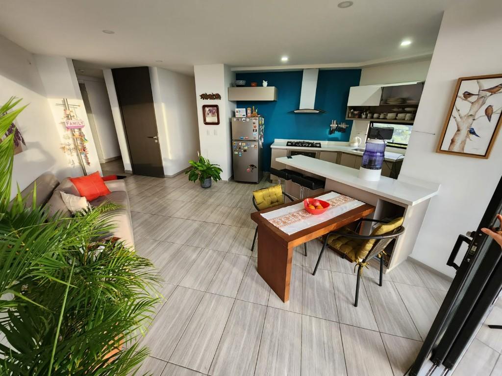 VENDO LINDO APARTAMENTO SECTOR EL TRÉBOL, MANIZALES en Colombia - Imagen 2
