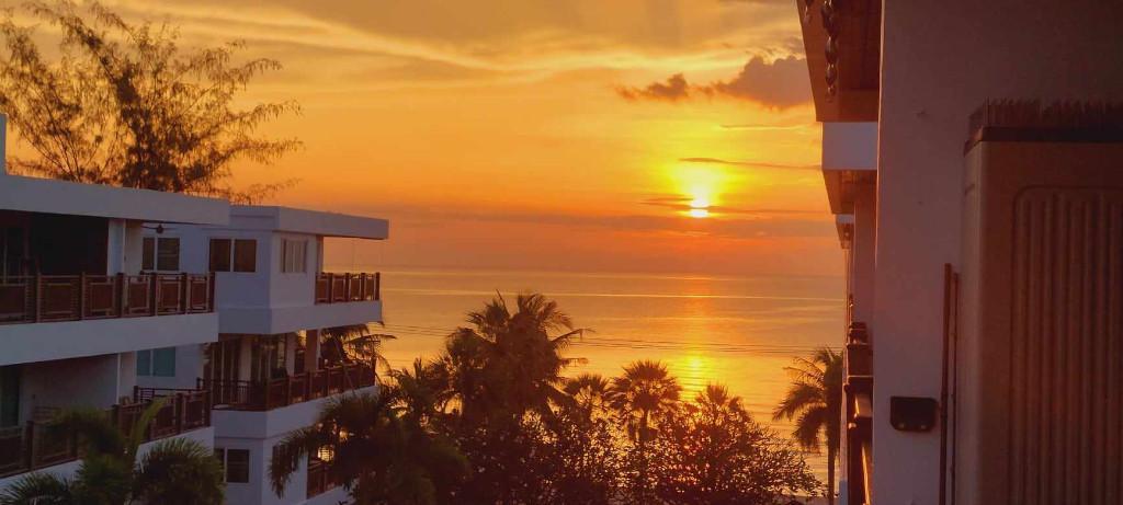 Beachfront Condo for Sale / Rent in Phetchaburi - Image 18