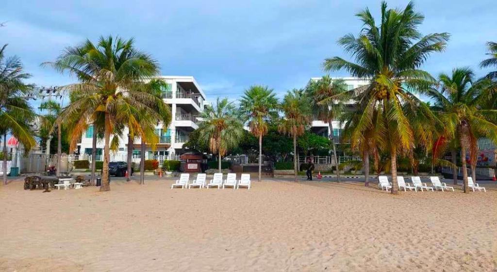 Beachfront Condo for Sale / Rent in Phetchaburi - Image 19