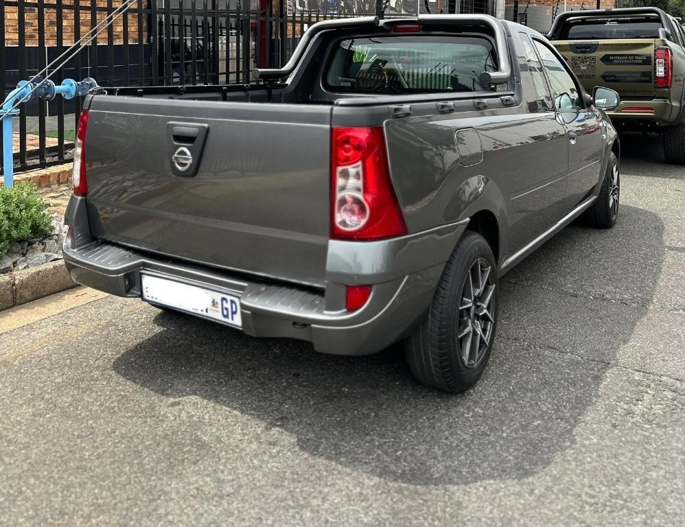 Nissan Np200 for sale in Bedfordview - Image 2
