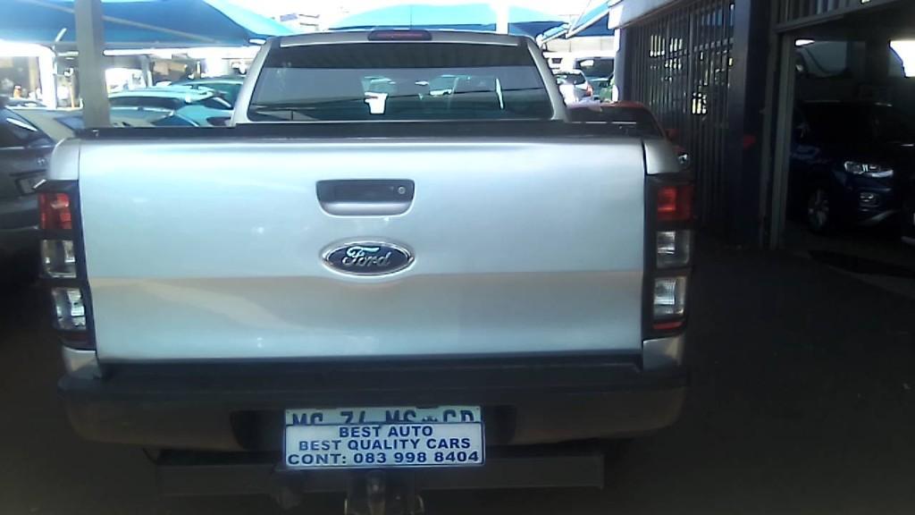 Pre-owned 2015 Ford Ranger 2.2 Engine Capacity Double Cab with M in Bedfordview - Image 4