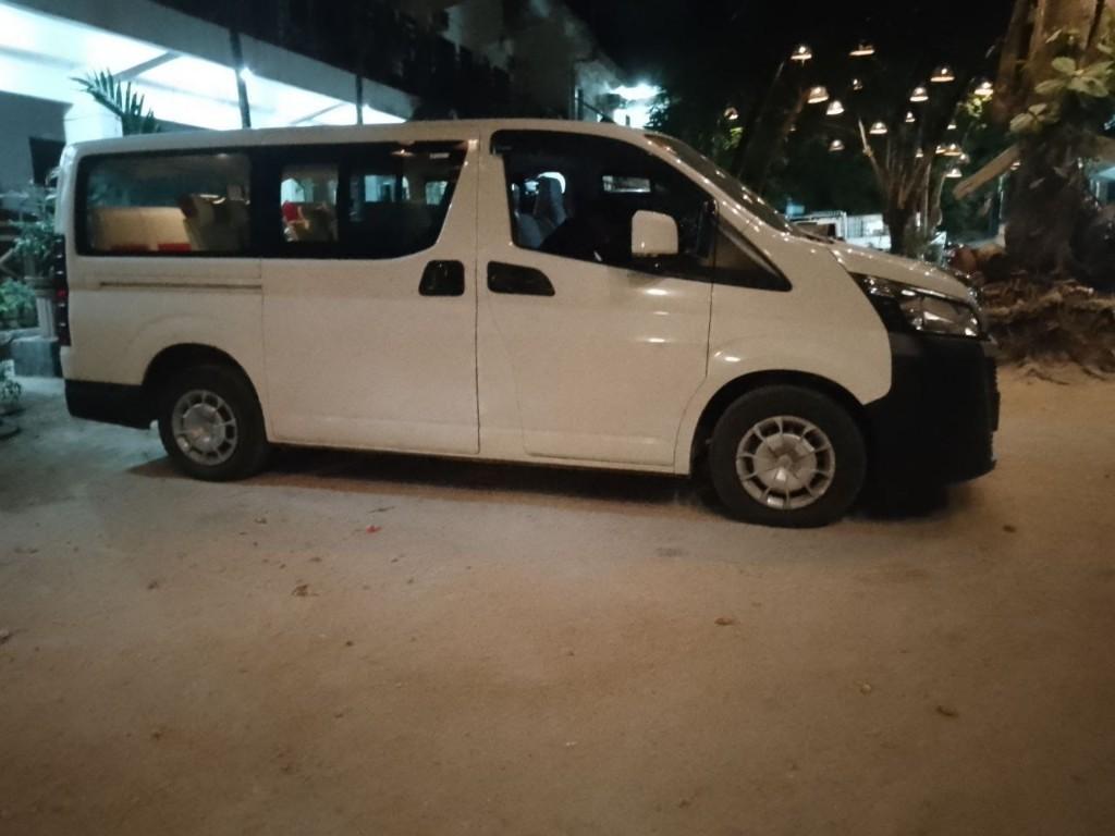 Van for Rent in Cebu in Philippines - Image 2