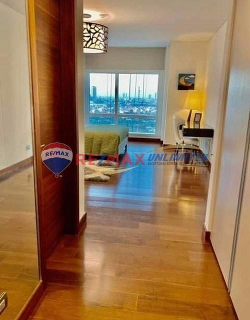 For Lease Two Roxas Triangle Makati in Pansol - Image 15