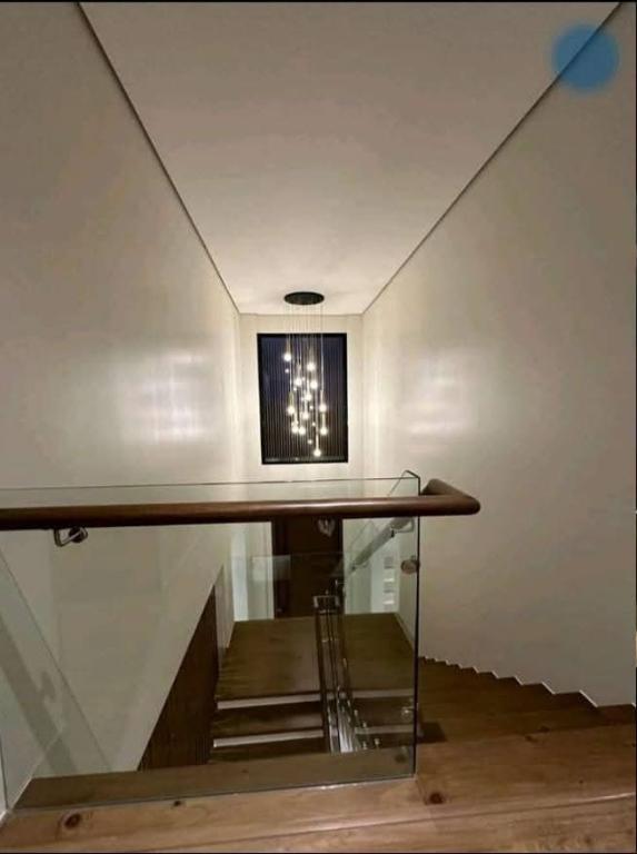 Ayala Westgrove RFO Modern 3-Storey Home with Infinity Pool in Trece Martires - Image 11