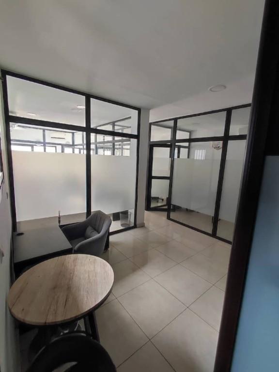 Un Open espace 4 bureau en Côte d’Ivoire - Photo 8