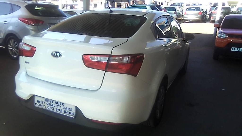 Pre-owned 2017 Kia Rio 1.2 Engine Capacity Sedan with Manuel in Bedfordview - Image 5