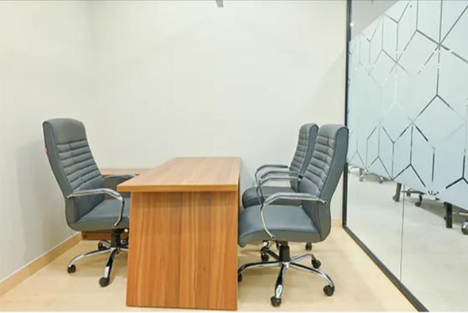 Private Manager Cabins That Support Focused Work | Vision Spaces in Kanpur - Image 2