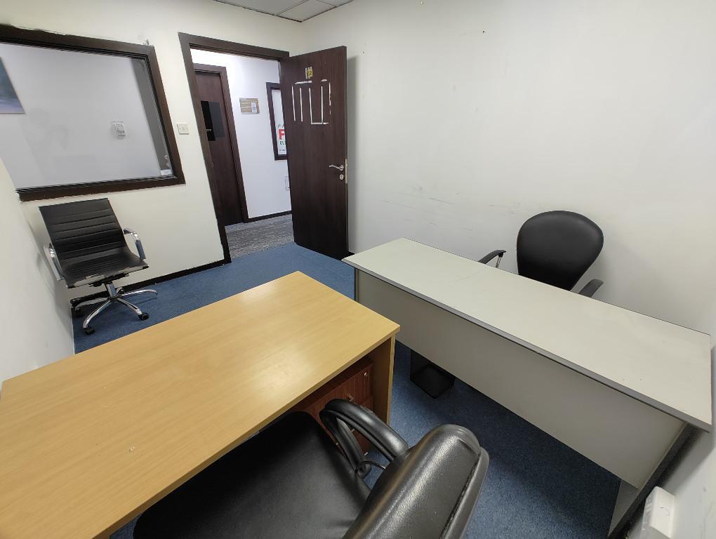 FULLY FRUNISHED OFFICE FOR RENT in Dubai - Image 2