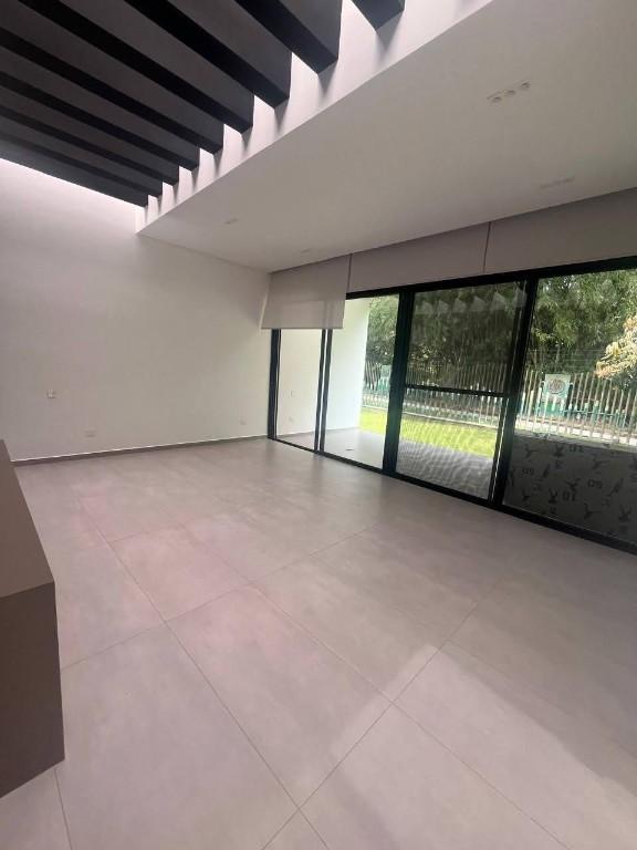 VENTA CASA CAMPESTRE RUITOQUE BAJO. CONDOMINIO RUITOQUE PARK HOU en Colombia - Imagen 15