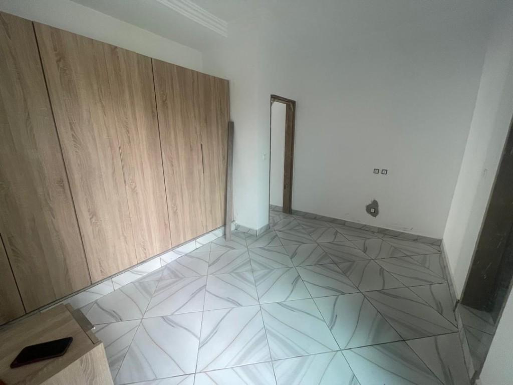 A LOUER UN APPARTEMENT DE 3 PIÈCES RIVIÉRA M'BADON AMBASSADE en Côte d’Ivoire - Photo 5