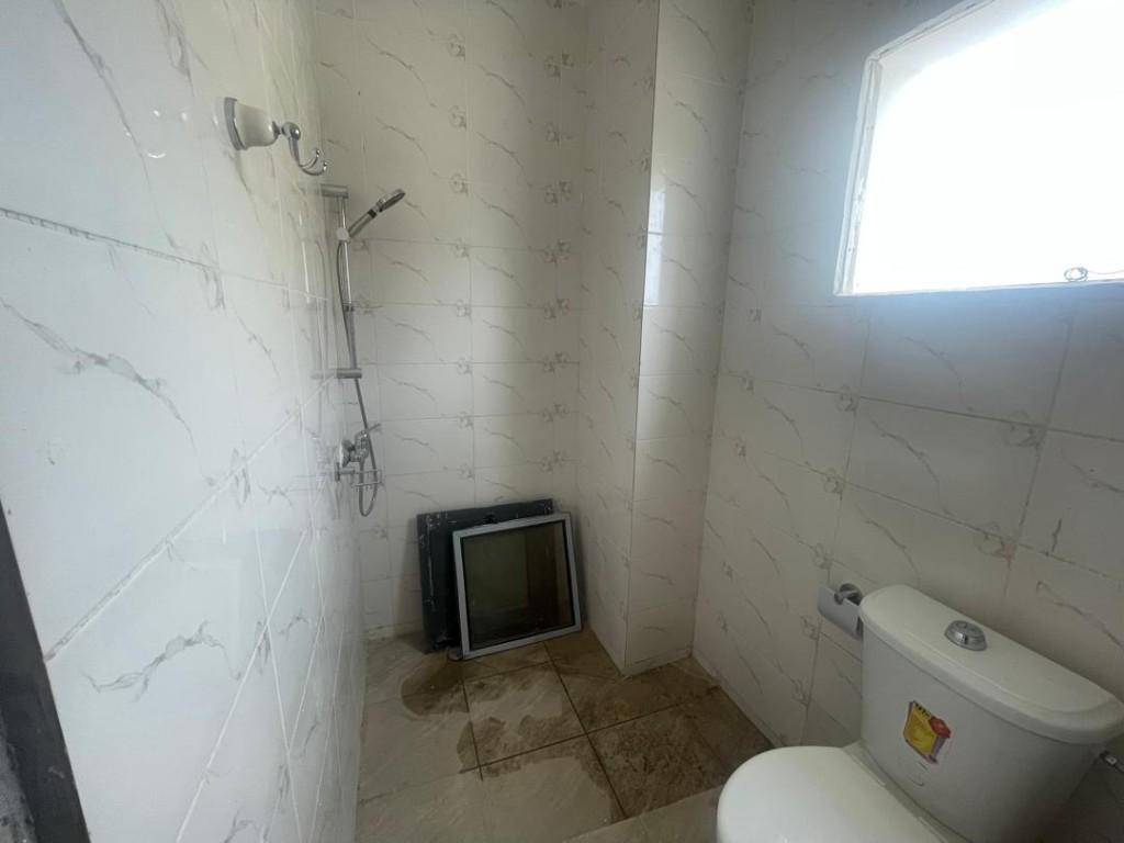 A LOUER UN APPARTEMENT DE 3 PIÈCES RIVIÉRA M'BADON AMBASSADE en Côte d’Ivoire - Photo 8