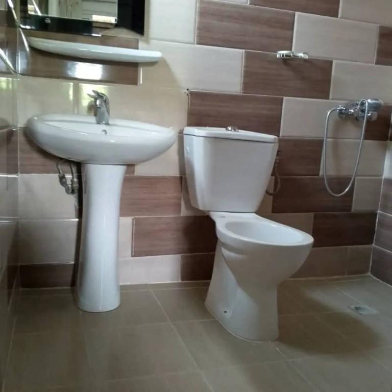 A VENDRE DUPLEX DE 7 PIÈCES RIVIÉRA FEH KESSÉ à Abidjan - Photo 5