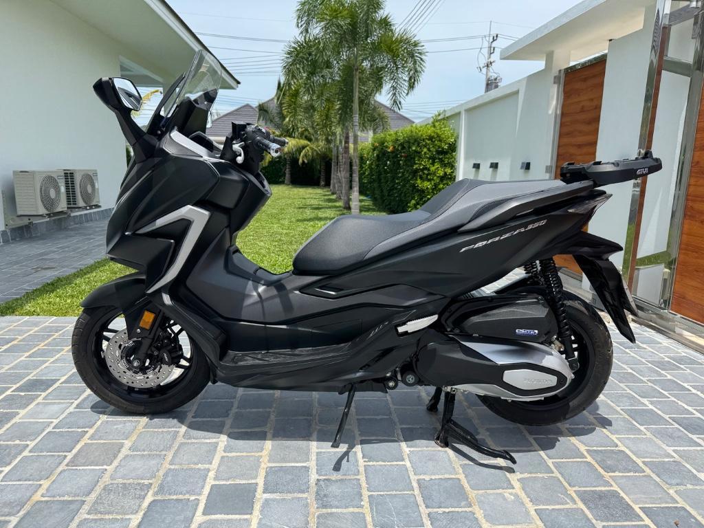 Honda Forza 350 - Mint Condition in Thailand - Image 1