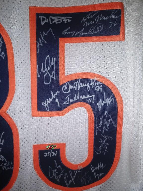 Autographed 85 Bears jersey in Sacramento - Image 3