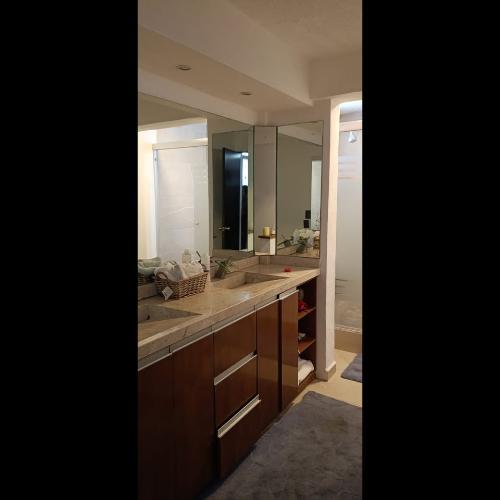 GRAN OPORTUNIDAD CASA 2 PLANTAS REMODELADA en Tacubaya - Imagen 5