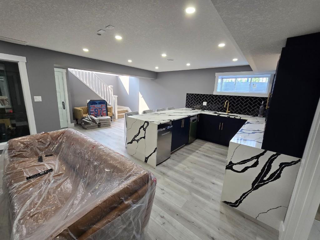 Basement development Edmonton in Edmonton - Image 5