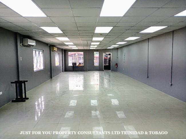 Commercial Space for Rent San Fernando in Hialeah - Image 2