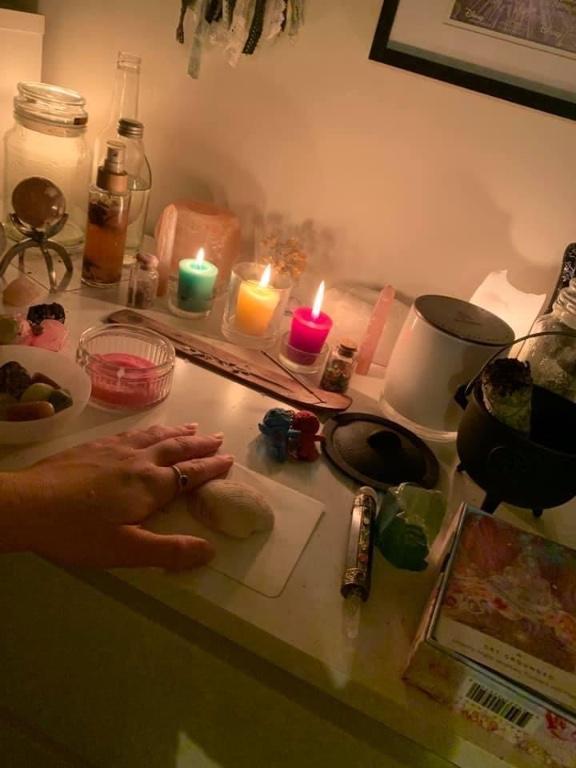 Psychic mediums in Queens - Image 12
