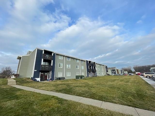 Move in SPECIAL! Pet friendly! in Indianapolis - Image 1