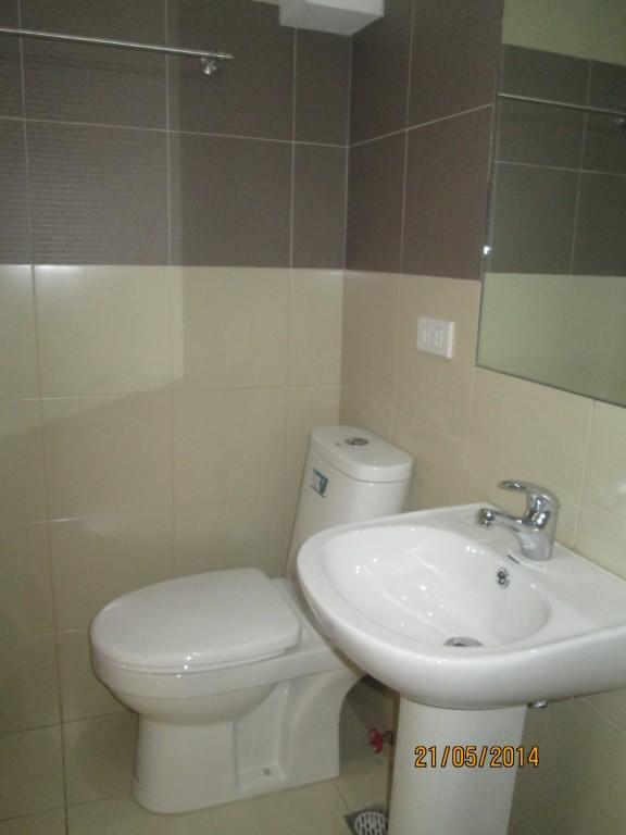 1 BR Loft type Condo Unit For Rent in Cubao in Pansol - Image 5