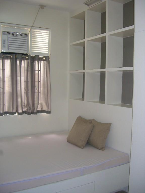 2 BR Furnished Condo Unit For Rent in Pansol - Image 1