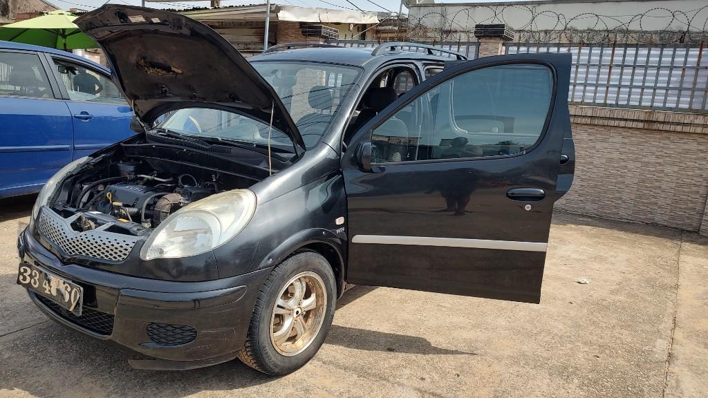 Véhicule non immatriculé au Cameroun - Photo 5