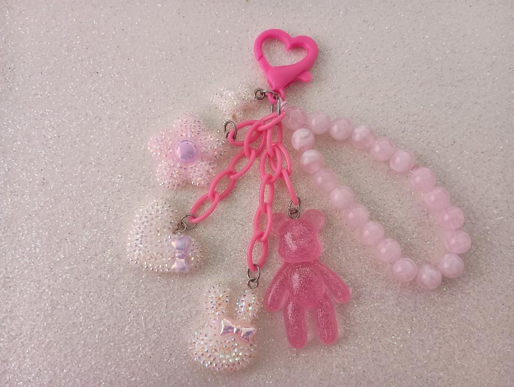 LINDOS LLAVEROS ACCESORIOS EN ACRILICO en Colombia - Imagen 6