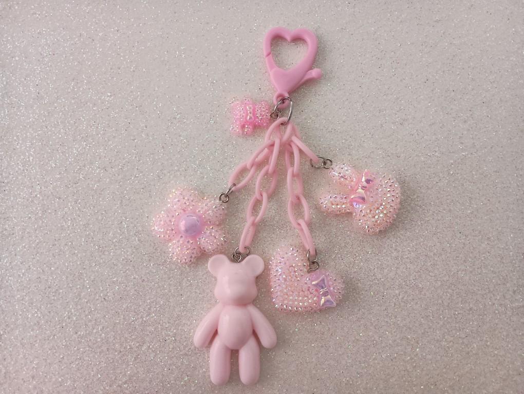 LINDOS LLAVEROS ACCESORIOS EN ACRILICO en Colombia - Imagen 12
