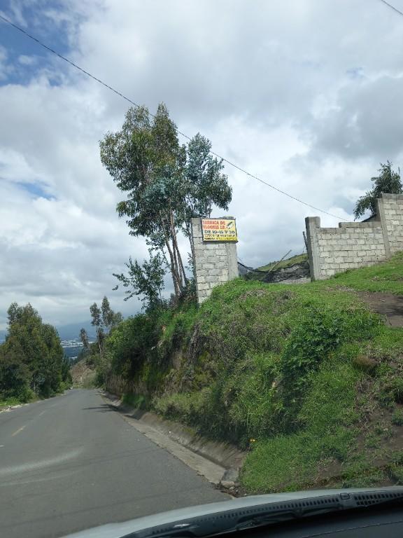 VENDO BONITO TERRENO EN CAYAMBE CANGAHUA en Ecuador - Imagen 3