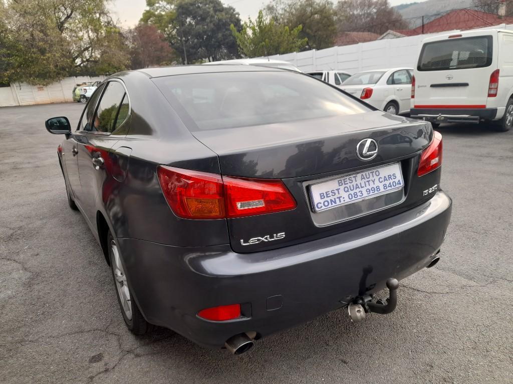 Pre-owned 2008 Lexus IS 350 2,0 Engine Capacity with Automatic in Katlehong - Image 5