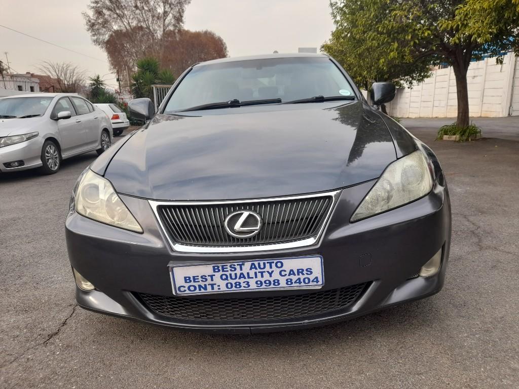 Pre-owned 2008 Lexus IS 350 2,0 Engine Capacity with Automatic in Katlehong - Image 1